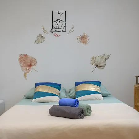 Grand - 4 Premium & Parking Inclus Daire Pau